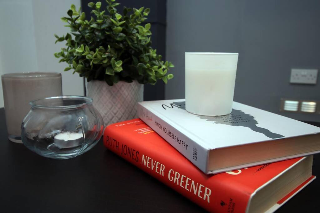 Stylish In Port Tennant - 4br Free Parking! Apartment Swansea