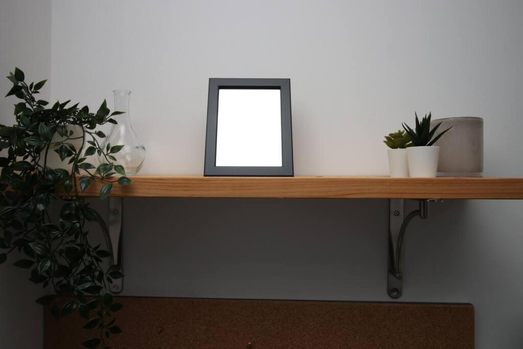 Stylish In Port Tennant - 4br Free Parking! Apartment Swansea